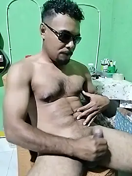SweetDaddy07's Live XXX Chat
