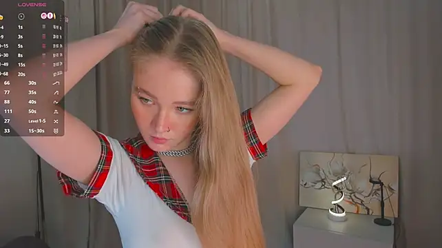 MaireLanda Chat XXX live