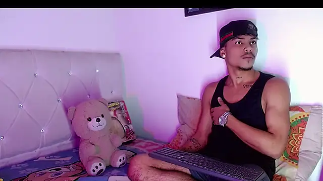 Angel_foxc13 XXX чат на живо