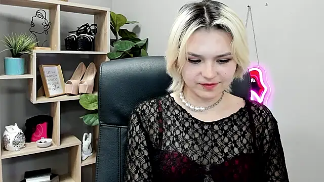 SweetLilyxo Chat XXX in diretta