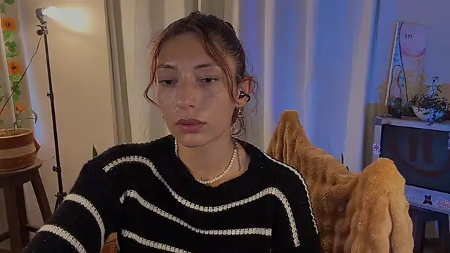 Tomoe_b's Live XXX Chat