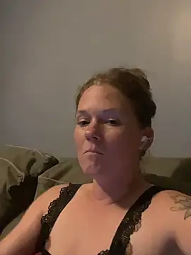 kaylababyluv élő XXX-chatje