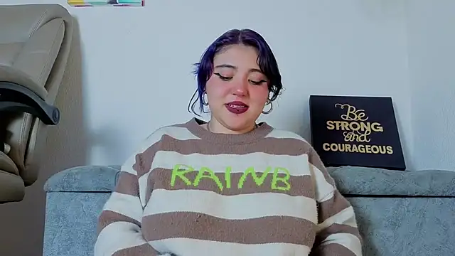 צ'אט XXX בשידור חי של Blueberry_gothic