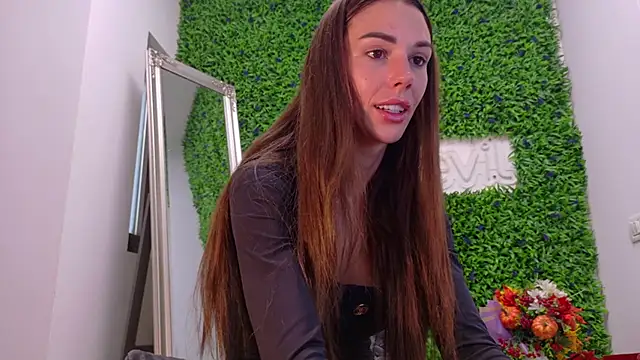 realhotfallingdevil Adlı Modelin Canlı XXX Sohbeti