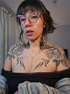 Mar_puentes Chat XXX live