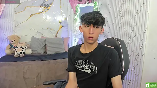 Czat XXX na żywo – ETHANN_TAY1