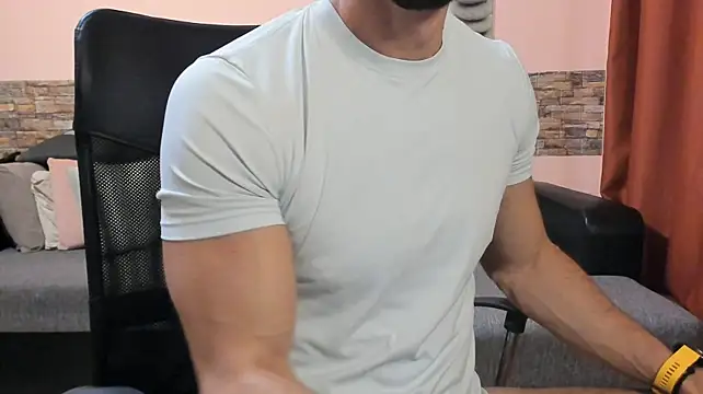 Chat XXX Live HotHunkTrainer