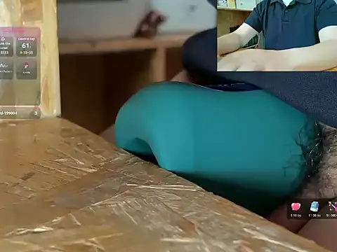 snowmelt1's Live XXX Chat