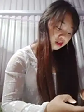 -Cutey-Phay-'s Live Chat Room