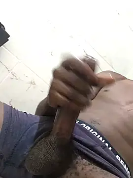 Remiisabdboy 现场XXX聊天