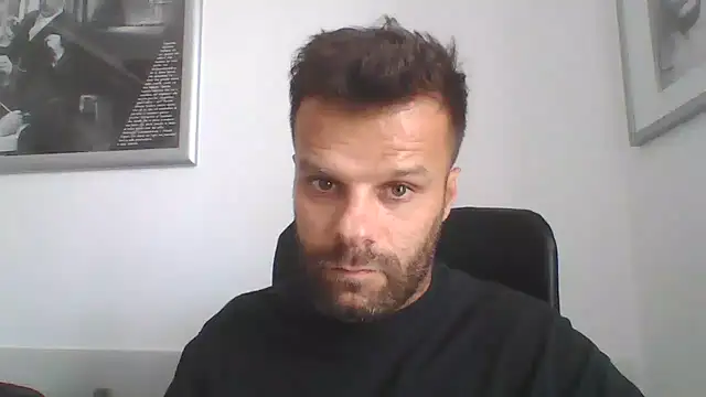 FROCETTO93 Chat XXX in diretta