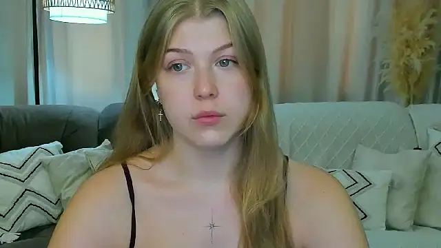 Stella_Light élő XXX-chatje