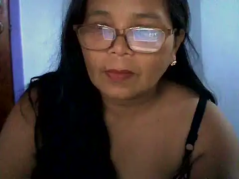 Sweetienia52 Live XXX-Chat