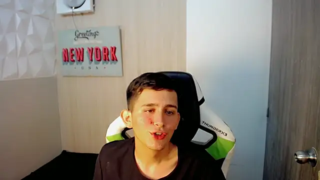 JaxBlue_ Live XXX Chat