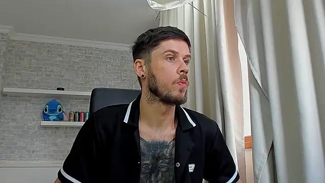 JonahShaw Live XXX-Chat