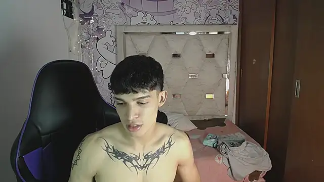 Liom_Gym Live XXX-Chat