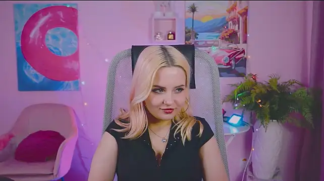 AliceSilvia_ Live XXX Chat