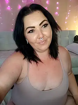 CurvyBonnie_XO – Naživo XXX chat