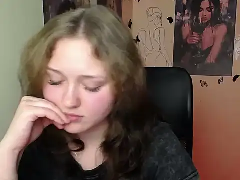 צ'אט XXX בשידור חי של LadyAlice_