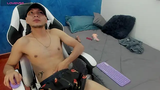 Dante_vip – Naživo XXX chat