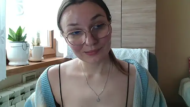 צ'אט XXX בשידור חי של LooveELLYx