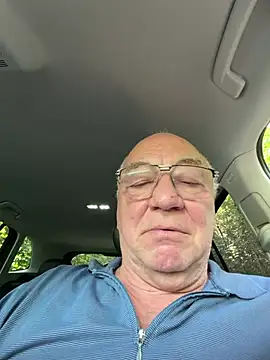 biggandybig – Naživo XXX chat