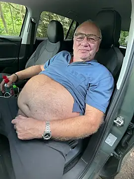 Онлайн чат XXX biggandybig