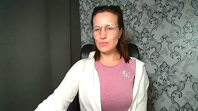 XXX chat uživo modela Kelly_Kisss