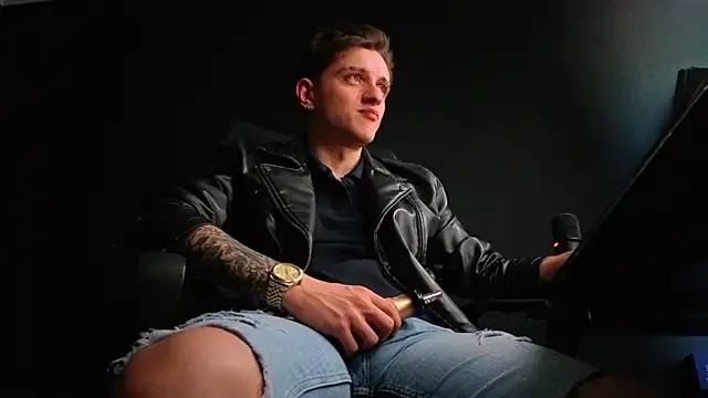 Živý XXX chat FelixStarkk