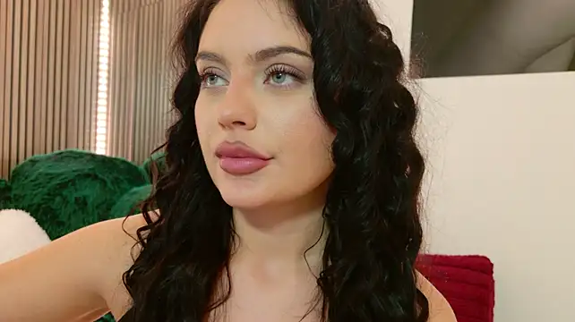celia_chanel's Live XXX Chat