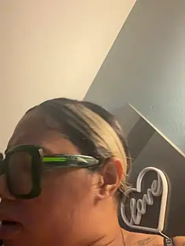 Show Webcam de FamousBarbieDoll