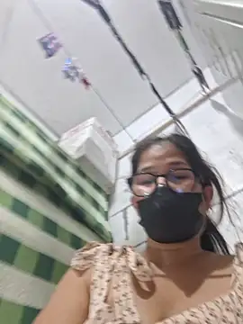 Mommy_shine's Live XXX Chat