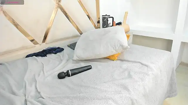 XXX chat uživo modela mitch_asm