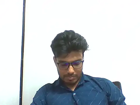 Alphabull4u 现场XXX聊天