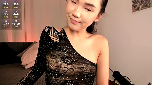 Divine_Madeleine Live XXX-Chat