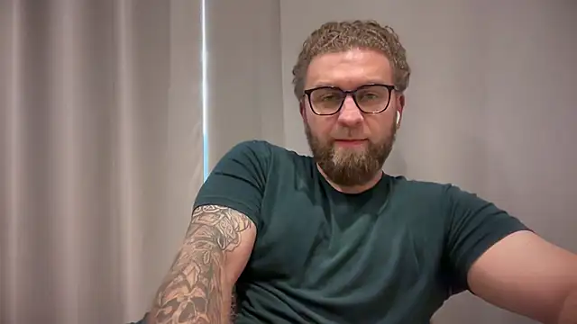 Bear_bear_'s Live XXX Chat
