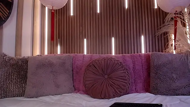 Chloe_Lombardi 라이브 XXX 채팅