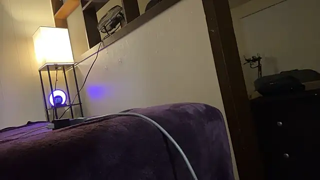 Alwayshard421 live XXX chat