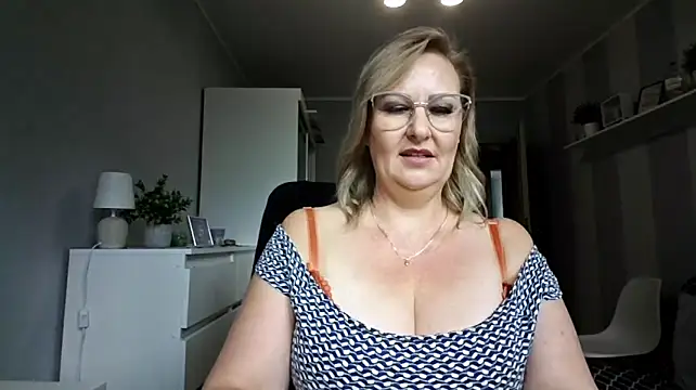 Czat XXX na żywo – DianaLive