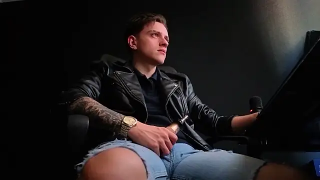 FelixStarkk Chat XXX live