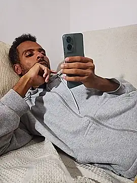 BlackAlphaPrime's Live XXX Chat