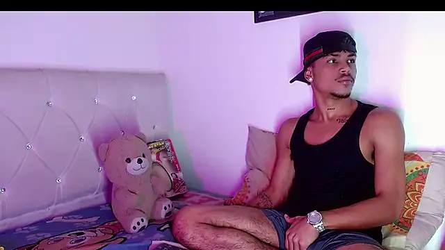Angel_foxc13 即時 XXX 聊天