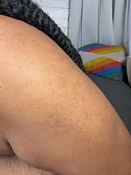 دردشة BlackXCoeur الجنسية المباشرة