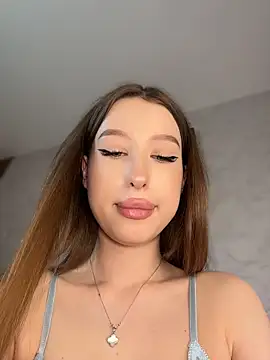 צ'אט XXX בשידור חי של Bambi_Sin