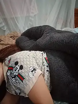 צ'אט XXX בשידור חי של obhd87