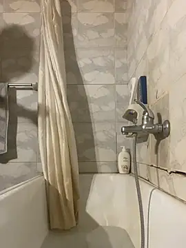 aebaleek2505 Pertunjukan Webcam