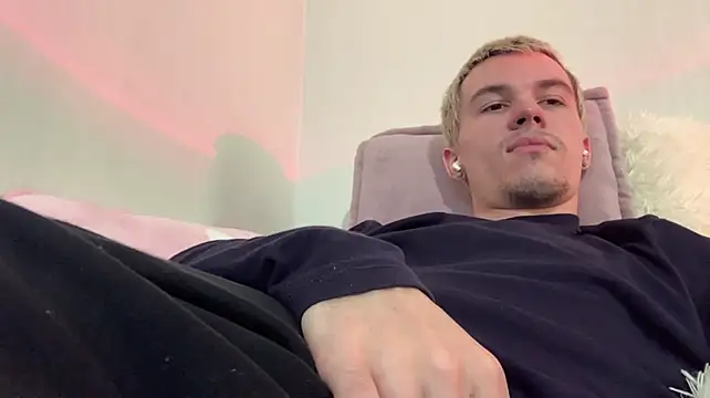 دردشة Jeremy1Scott الجنسية المباشرة