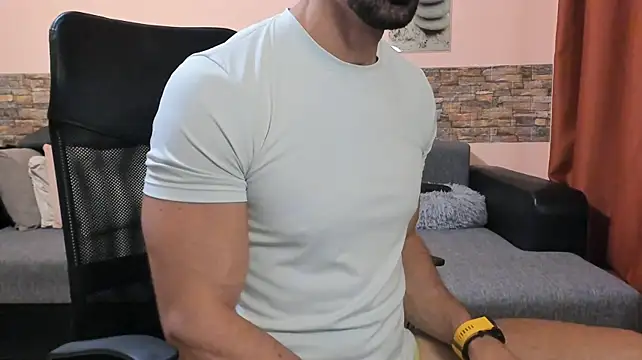 HotHunkTrainern Live XXX chat