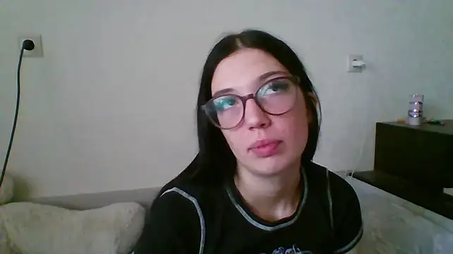 AdeleNekola Live XXX-Chat