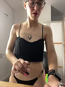 MartiniiSelenna – Live XXX-chat